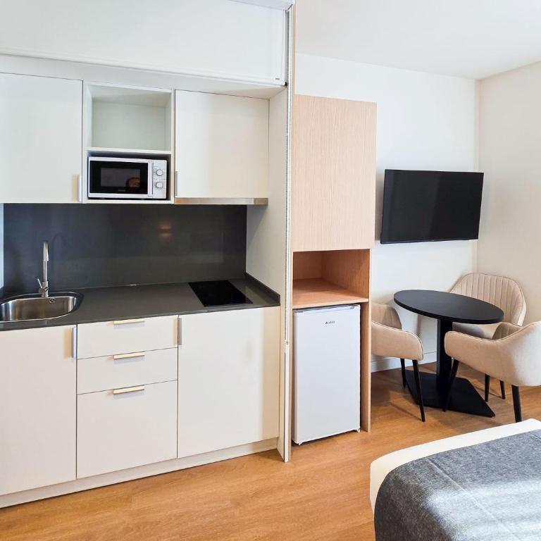 DWO San Sebastián - Habitación Triple Confort - 5