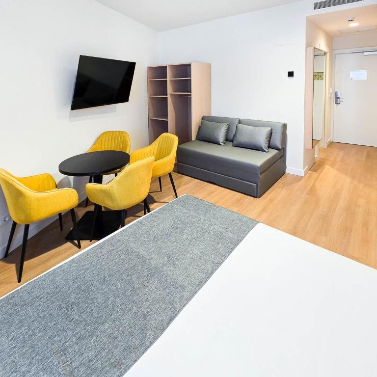 DWO San Sebastián - Habitación Cuádruple Confort - 4