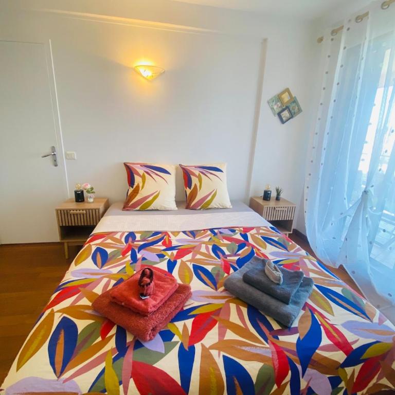 Vue panoramique, spacieux et lumineux appartement - La Joie de Vivre - Appartement 2 Chambres - 8