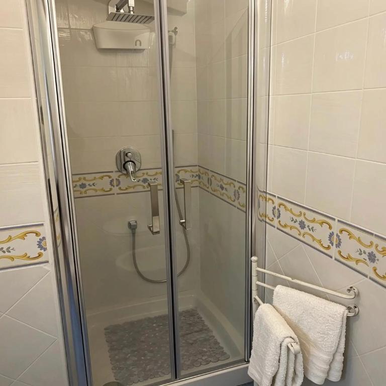 Maison La Torretta - Camera Matrimoniale con Bagno Privato - 2