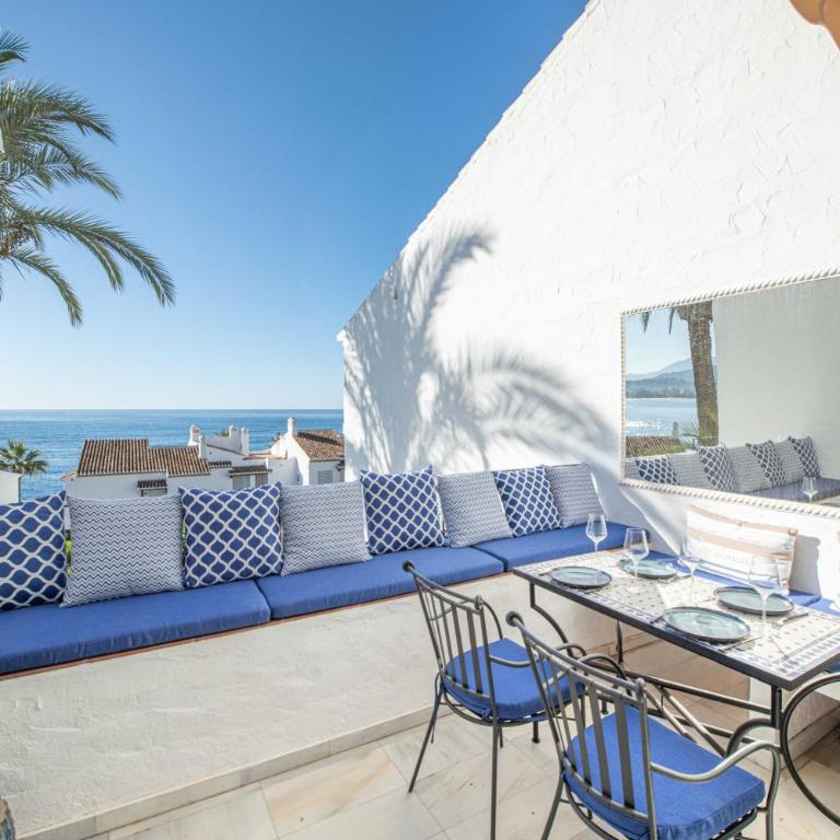 Vista Azul - Two-Bedroom Deluxe Apartment with Ocean View - 1