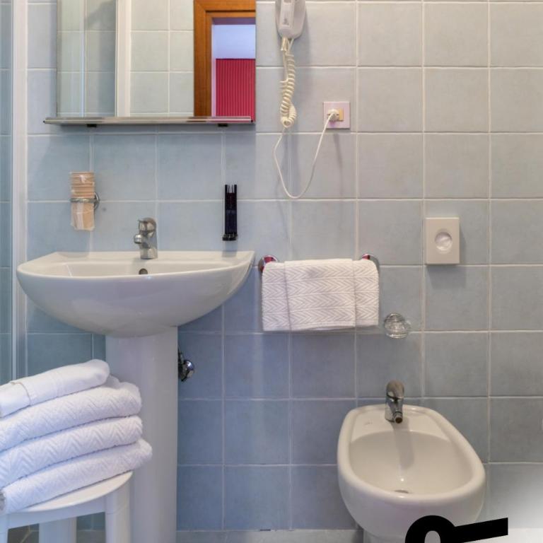 Hotiday Venezia Cannaregio - Habitación Triple - 6