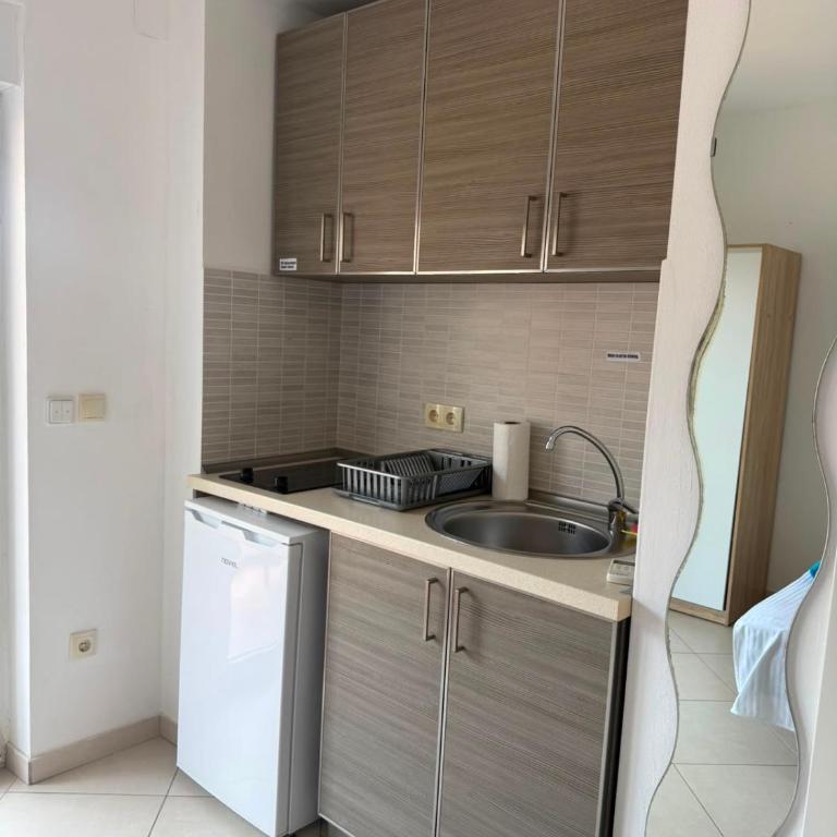 Dubrava Sea View Apartments - Dvokrevetna Soba sa Bračnim Krevetom - 1