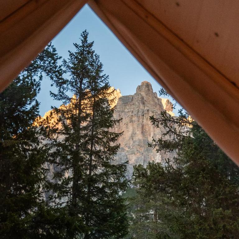 Camping Sass Dlacia - Chalet Mountain Inn con 1 Camera da Letto e Vista Montagna - 2