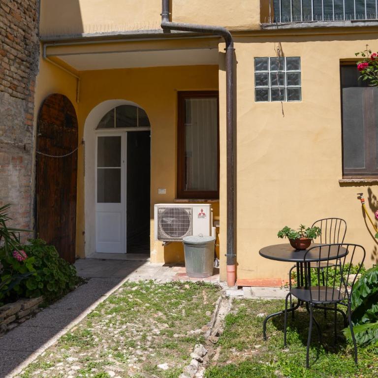 GuestHost - Comfy Studio X3 Ravenna Centre - Appartamento Monolocale con 1 Letto Matrimoniale - 22