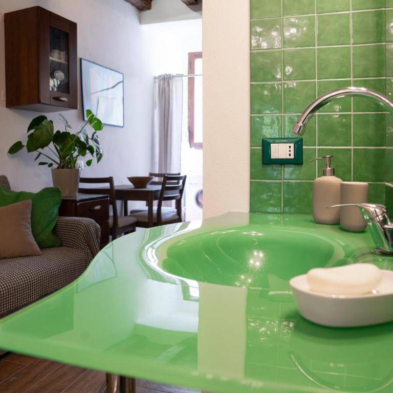 GuestHost - Comfy Studio X3 Ravenna Centre - Appartamento Monolocale con 1 Letto Matrimoniale - 16