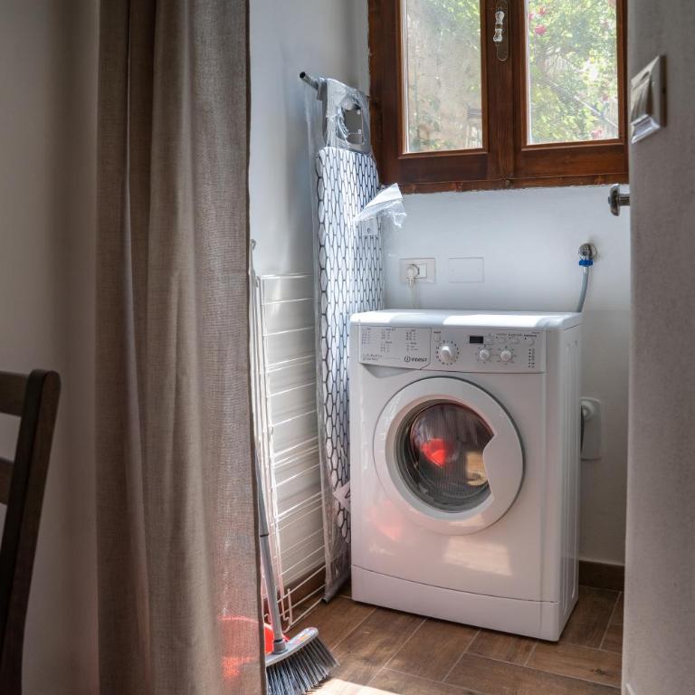 GuestHost - Comfy Studio X3 Ravenna Centre - Appartamento Monolocale con 1 Letto Matrimoniale - 6