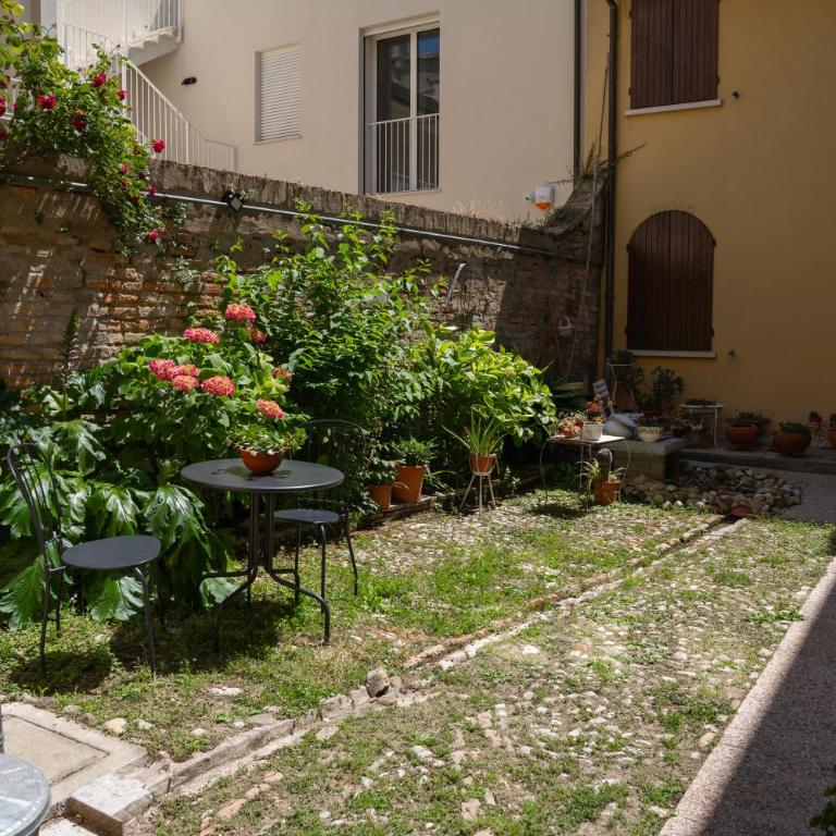 GuestHost - Comfy Studio X3 Ravenna Centre - Appartamento Monolocale con 1 Letto Matrimoniale - 21