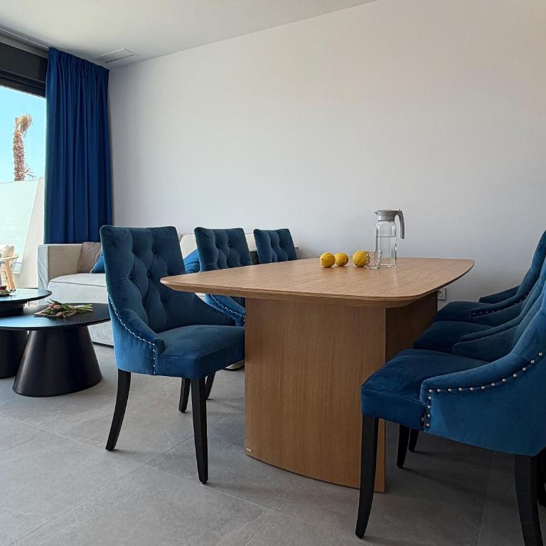 CAMPOROSSO azure apartment - Apartamento de 2 dormitorios con balcón y terraza - 10