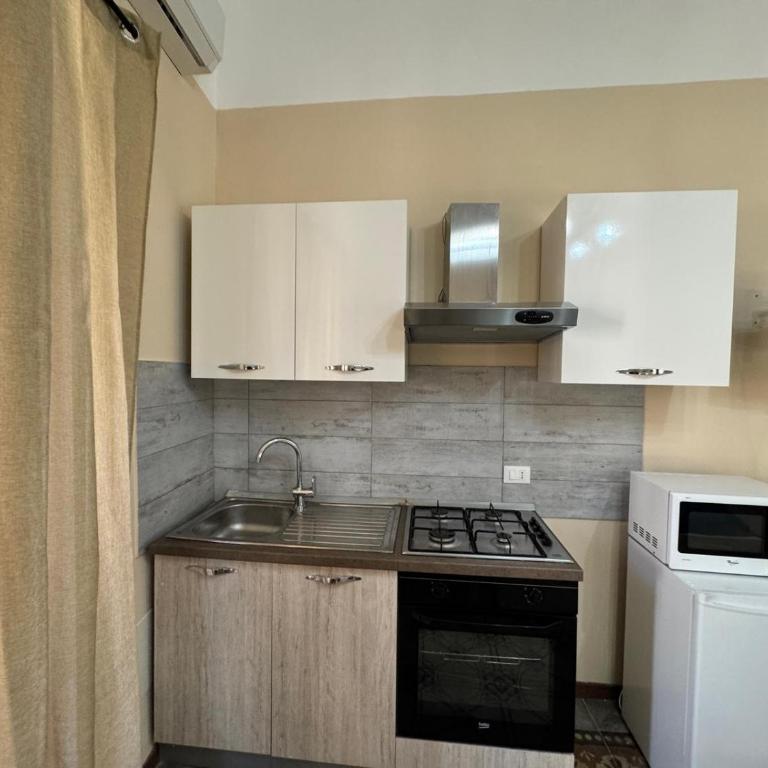 Rocco's house - Appartamento con 1 Camera da Letto e Balcone - 31