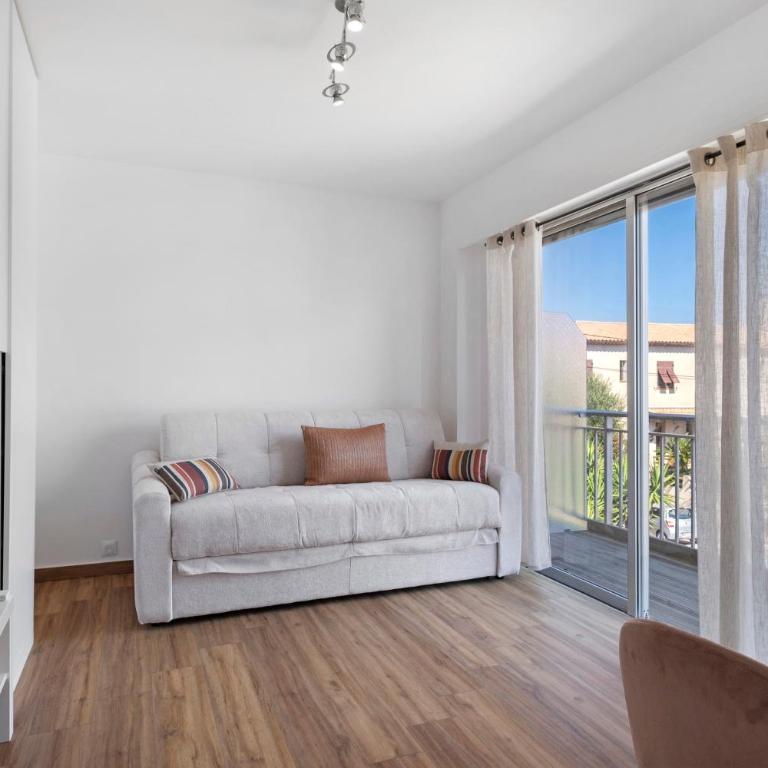 Studio Les Jacinthes Proche Mer - Studio avec Balcon - 2