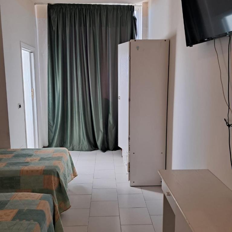 Hotel Diplomatic - Bianchi Hotels - Camera Tripla Budget - 3