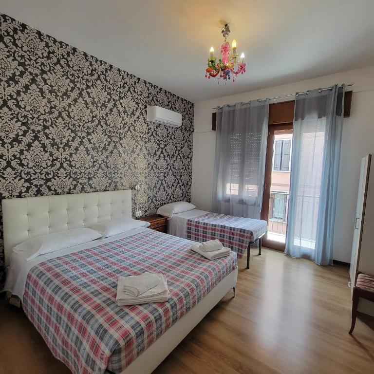 The Caponi Bros - Triple Room with Bathroom - 8