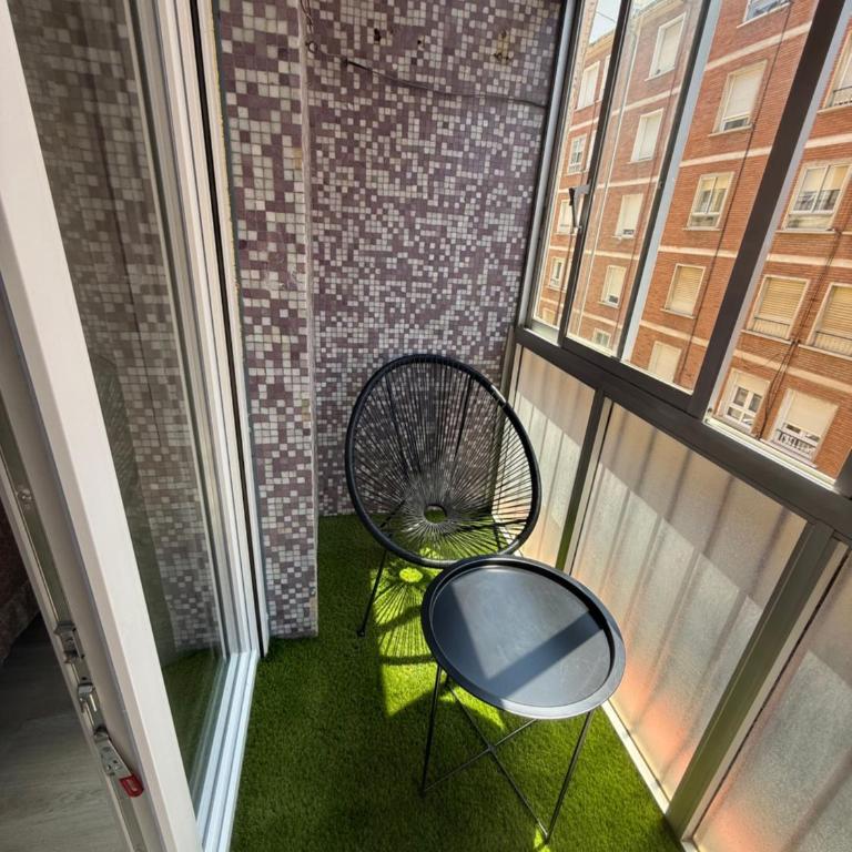 Luminoso y tranquilo alojamiento - Leon - Three-Bedroom Apartment - 10