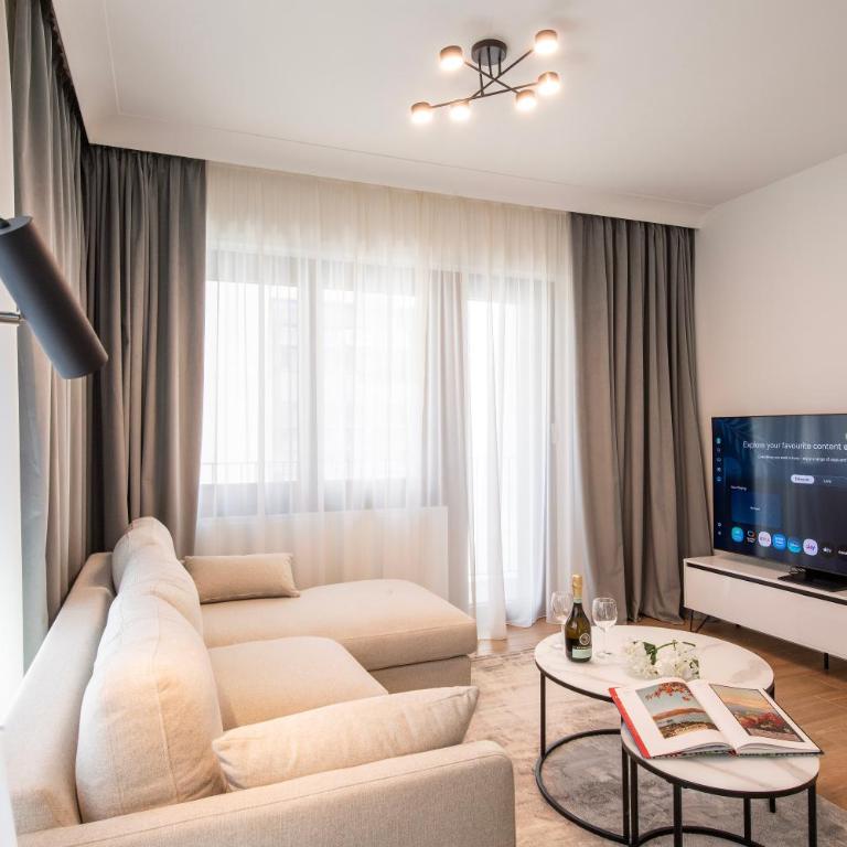 Boutique Suites - One-Bedroom Apartment - 22