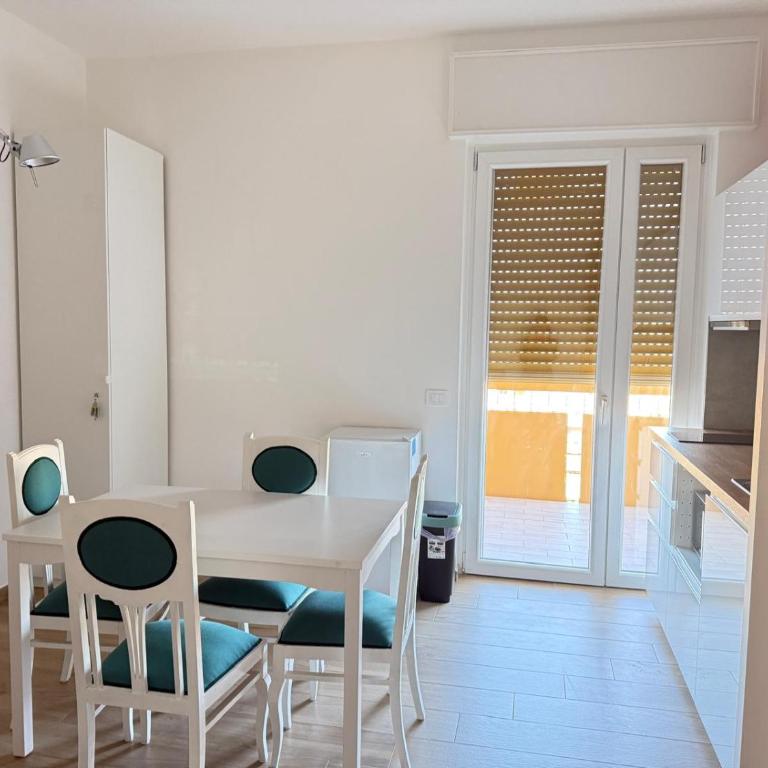 Giulietta Apart - Appartamento con 1 Camera da Letto - 2