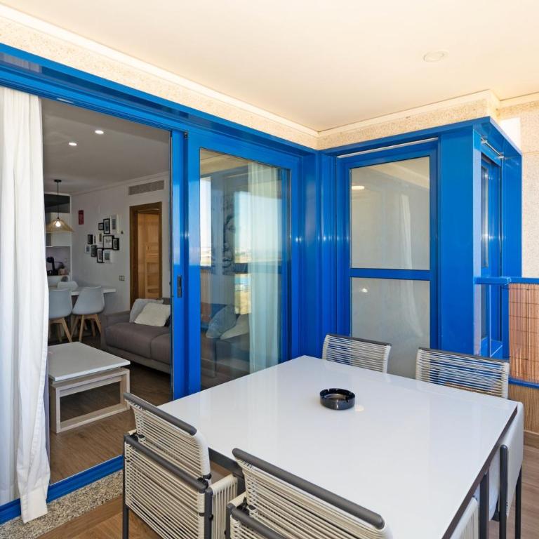 GuestReady - Beachside apartment with Pool - Two-Bedroom Apartment - 5