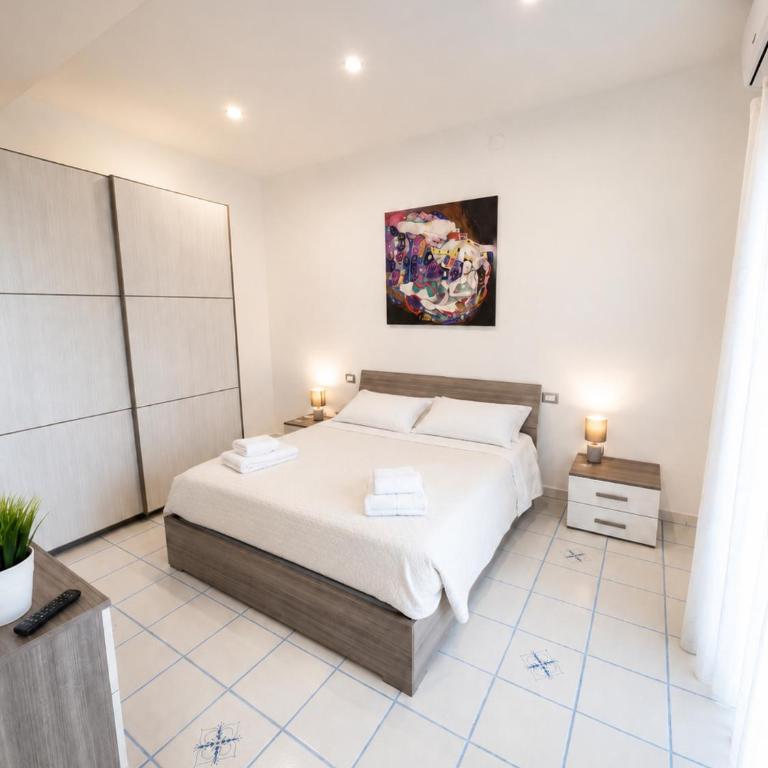 Casa Echia - Two-Bedroom Apartment - 14