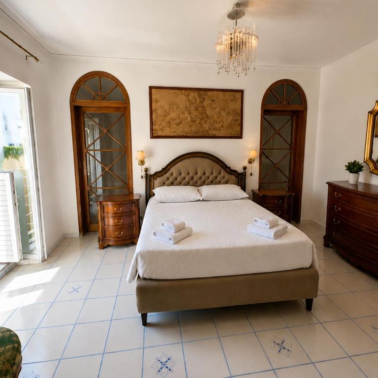Casa Echia - Two-Bedroom Apartment - 23