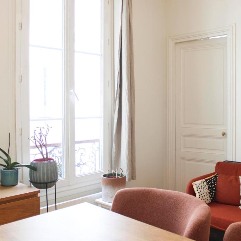 Bright 35m apartment near Bastille - Apartment - 6