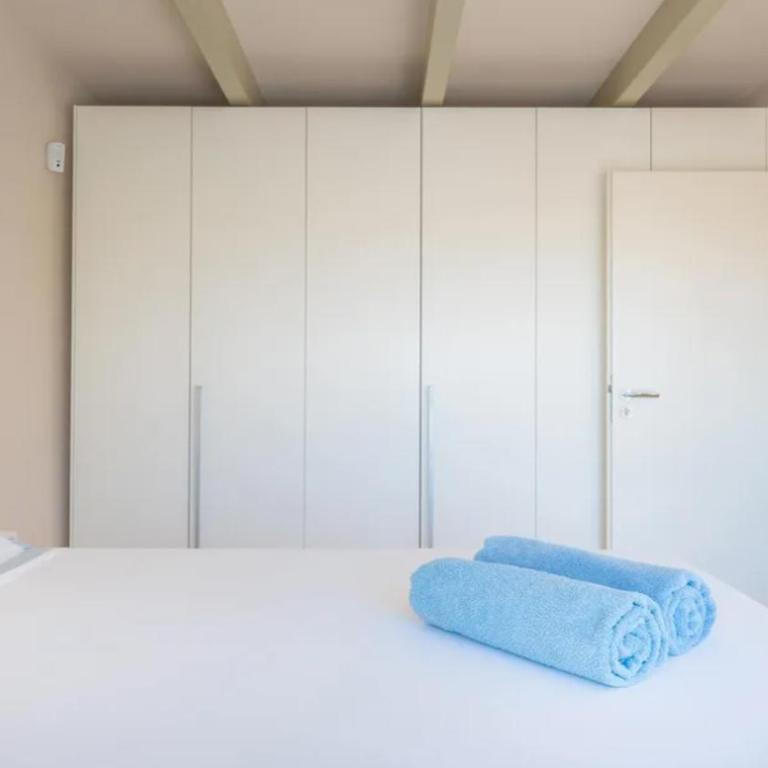 El Balcón Español - Two-Bedroom Apartment - 2