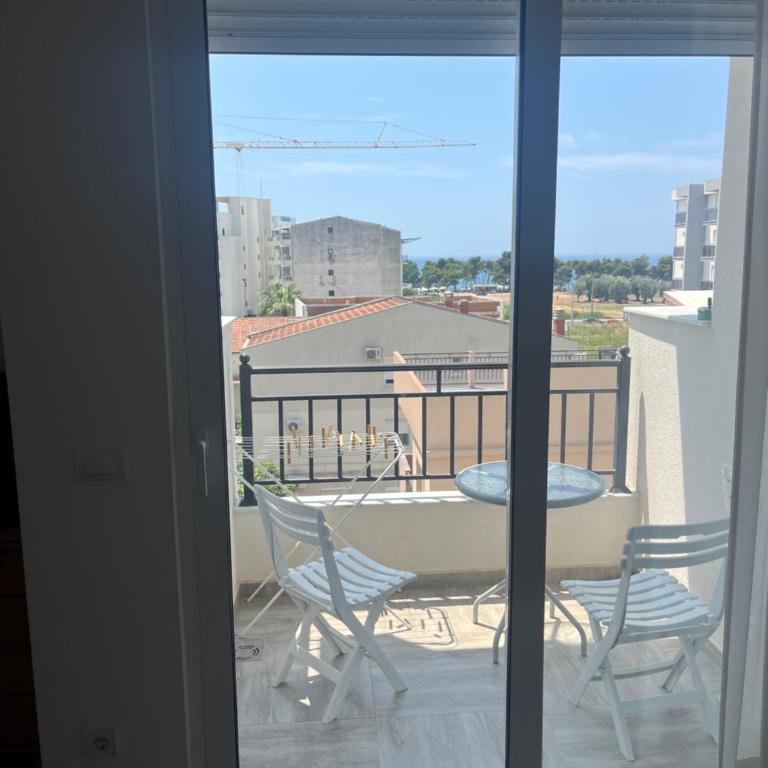 Studio Apartment with Sea View - Apartment with Sea View - 4