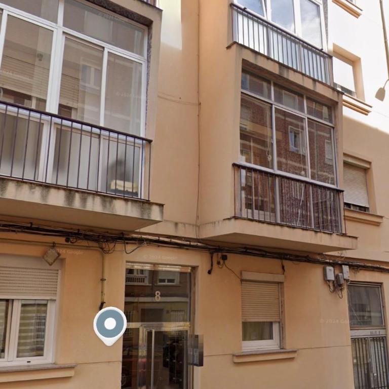 Luminoso y tranquilo alojamiento - Leon - Three-Bedroom Apartment - 4