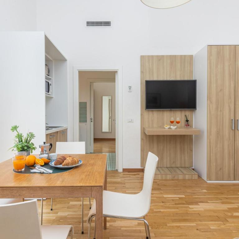 Maison Il Corso - Appartamento Superior con Vista Città - 9