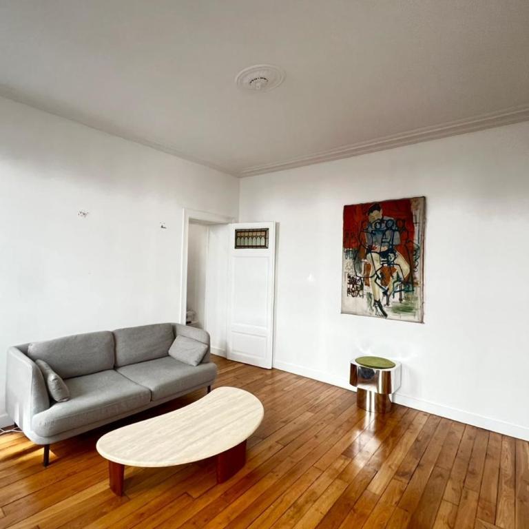 Appartement près du métro - Appartement - 1