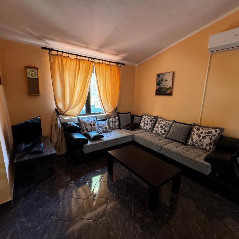 Uncle Vanya's apartment - Apartman sa 2 Spavaće Sobe - 13