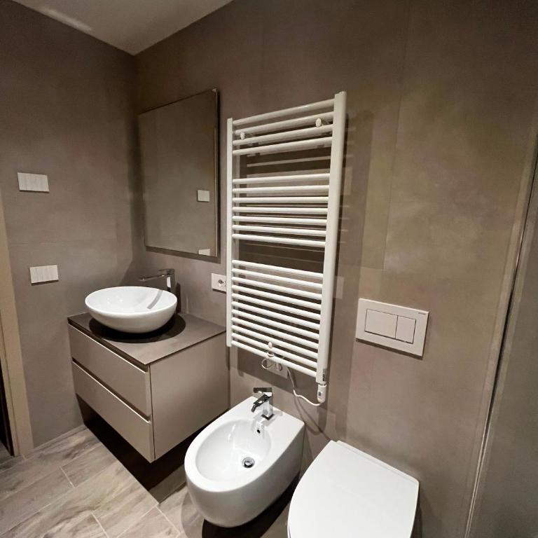 Lampone & Mirtillo Suites - Appartamento con 1 Camera da Letto, Balcone e Vista Montagna - 6