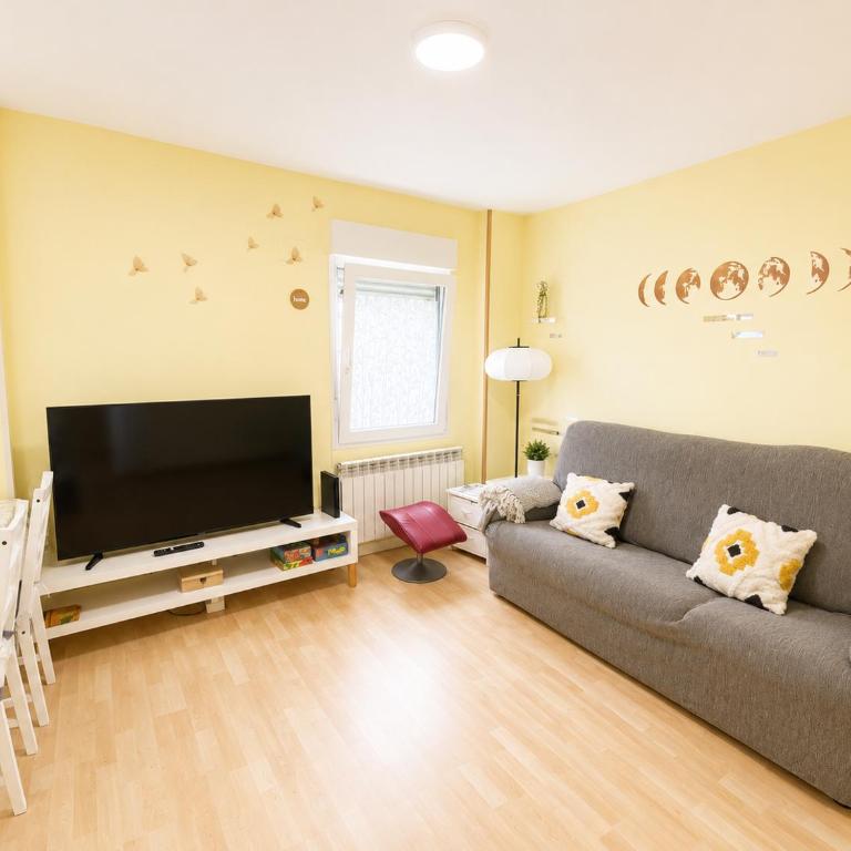 Apartamento de 2 dormitorios en el centro de Burgos junto a la Catedral - Apartamento de 2 dormitorios - 3