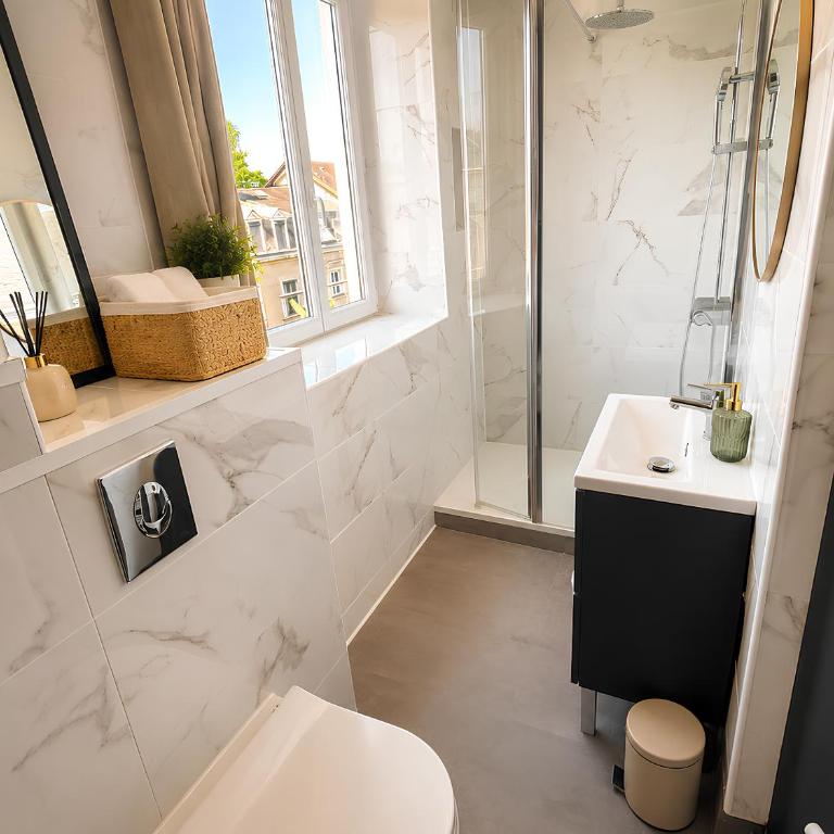 Maupassant Studio Calme Proche Gare & Hypercentre - Linge & Ménage Inclus - Apartamento de 1 dormitorio - 5