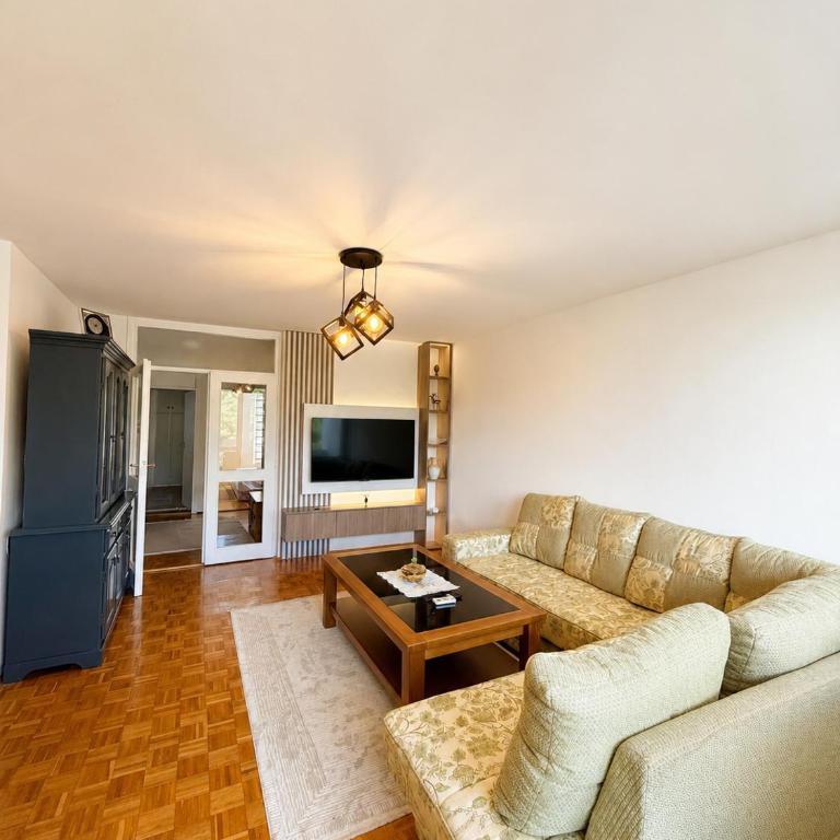 Riverside Apartment, 10min Airport - Apartman sa 2 Spavaće Sobe - 1