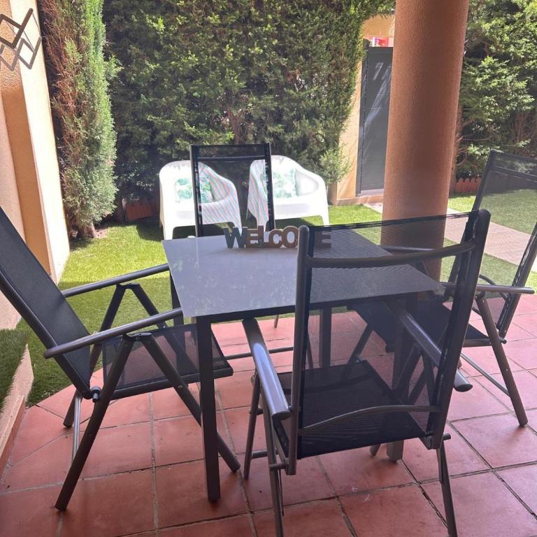 Apartamento Zahara Bajo con Jardín Privado - Apartamento de 1 dormitorio - 2