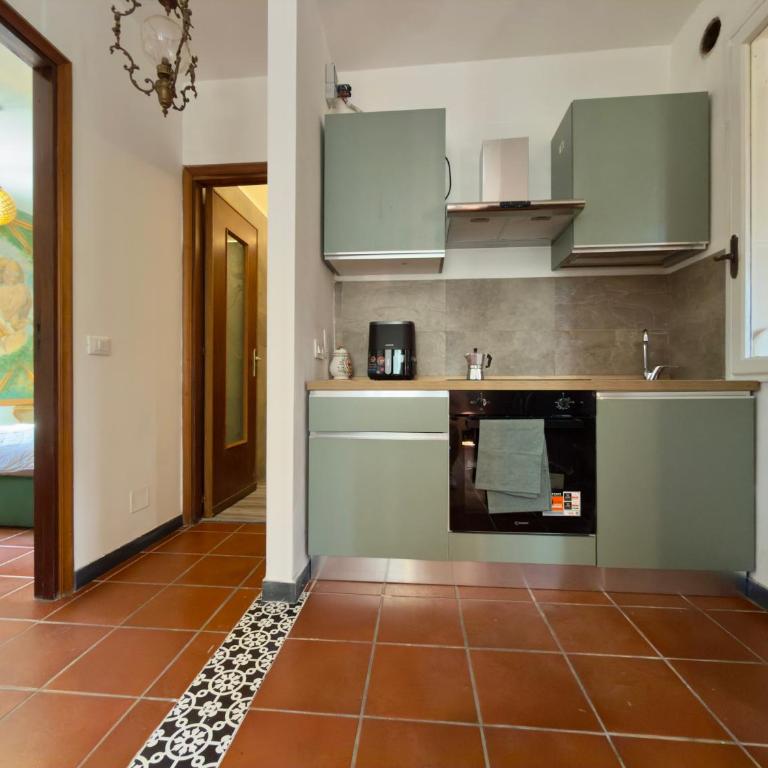 Casa Romita - Appartamento con 1 Camera da Letto e con Giardino - 17