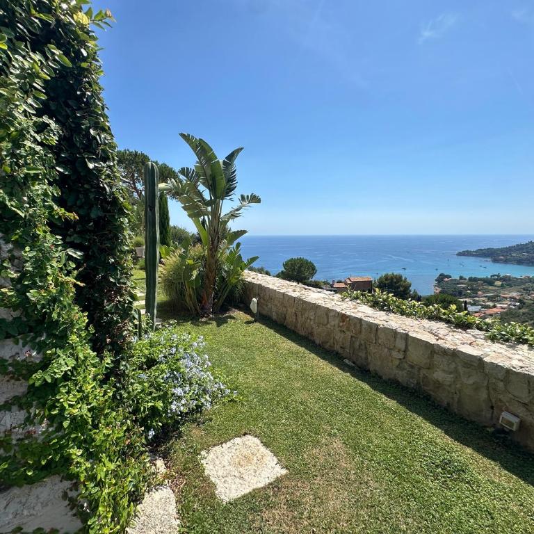 Villa Maria Pia - Mediterranean Luxury, Sea Views, Private Beachfront Parking, Near Monaco & France - Villa - 63