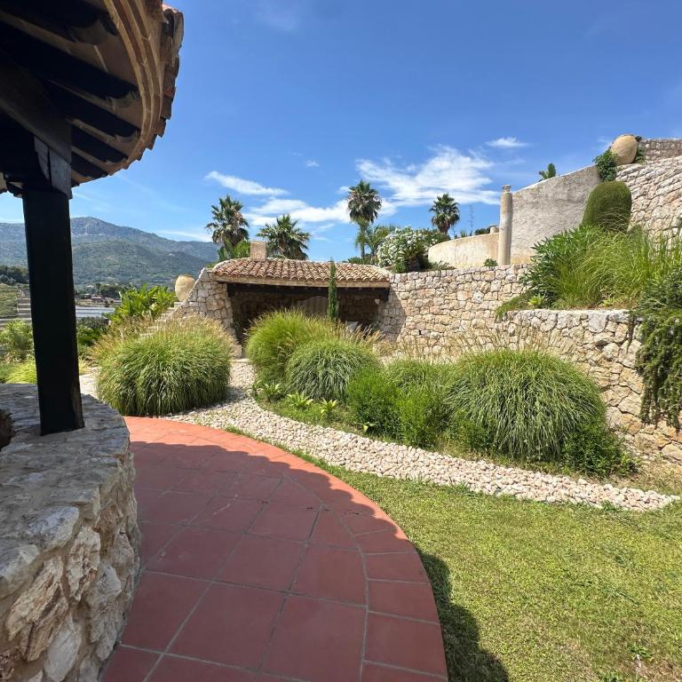 Villa Maria Pia - Mediterranean Luxury, Sea Views, Private Beachfront Parking, Near Monaco & France - Villa - 67