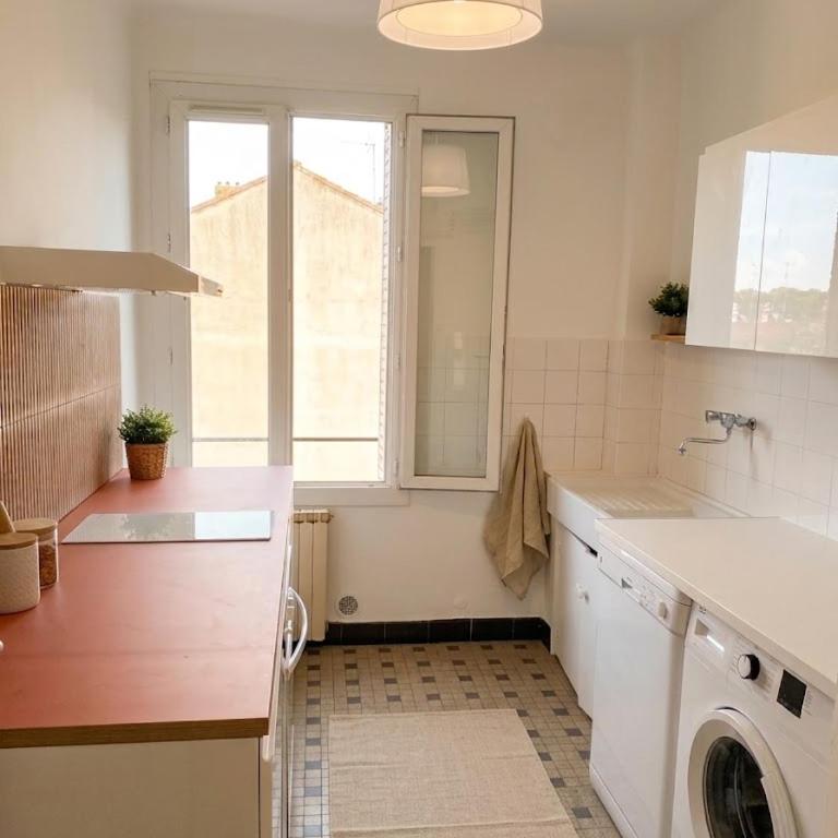 T3 cosy & lumineux - Avignon - 700 m des remparts - Apartment mit 1 Schlafzimmer - 5