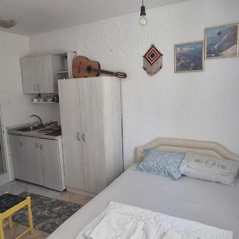 Edessa Apartment - Studio - 5