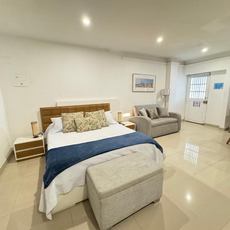 Hermoso apto estudio en la ciudad amurallada! - One-Bedroom Apartment - 1