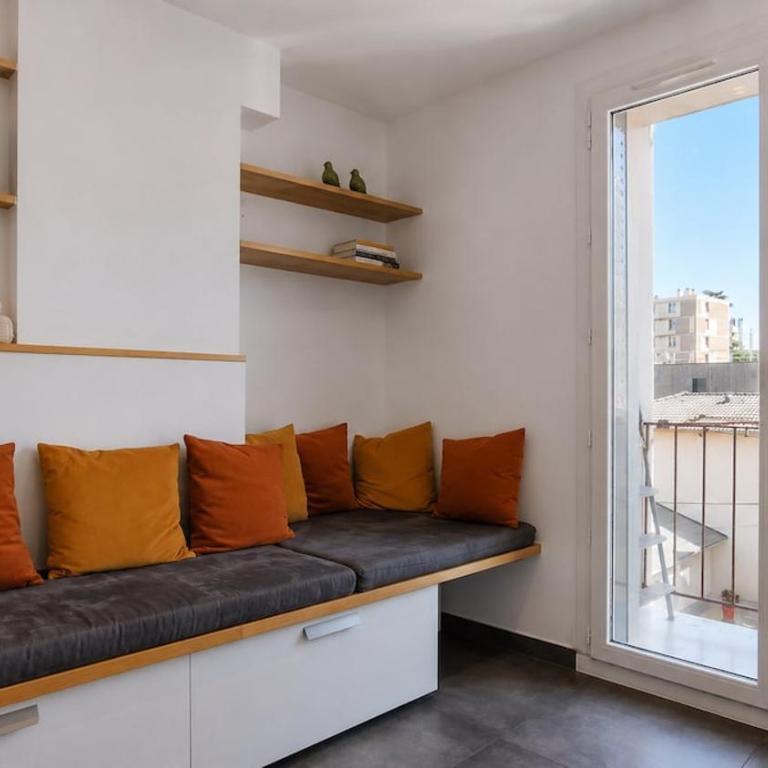 Le Smart & Cosy - Location Logement Entier - 3 Chambres - Parking Gratuit autour de la coproriété -- Wifi Fibre -Gare à 20 min - Deluxe Apartment mit 3 Schlafzimmern - 9