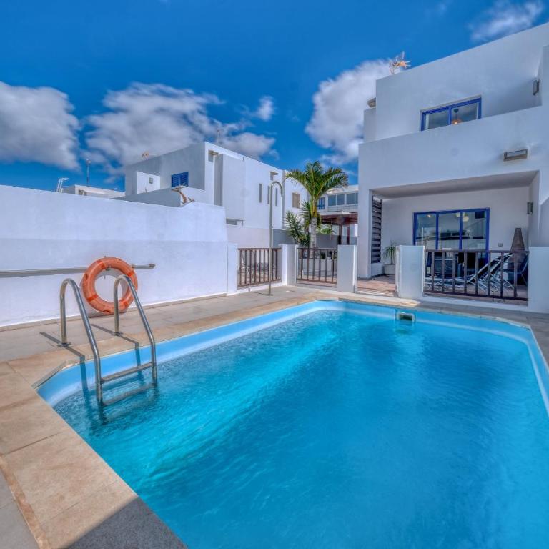 Playa Blanca Sunset-Pool- 600M to the beach by Lanzarote Vacation Homes - Casa de 2 dormitorios - 1