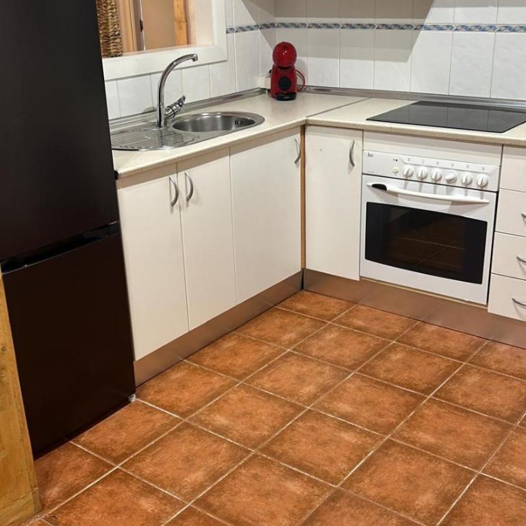 Apartamento Zahara Bajo con Jardín Privado - Apartamento de 1 dormitorio - 8