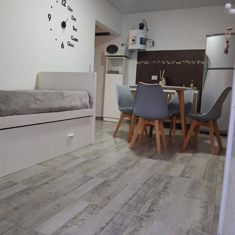 Los Aromos Carhue - Apartamento de 1 dormitorio - 1