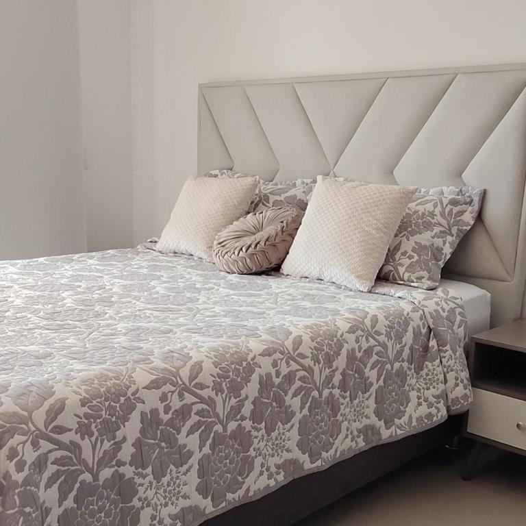 Rodadero Luxe Stay - Two-Bedroom Apartment - 10