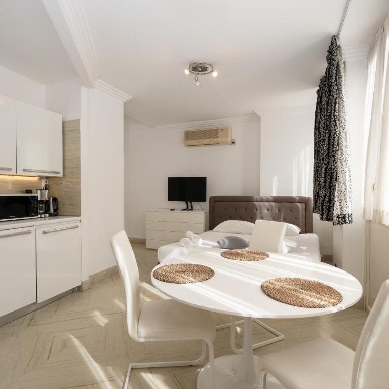 FONTANA DI TREVI HOUSE with Garden - Appartamento con 2 Camere da Letto - 7