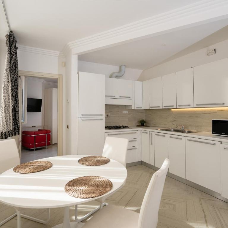 FONTANA DI TREVI HOUSE with Garden - Appartamento con 2 Camere da Letto - 11
