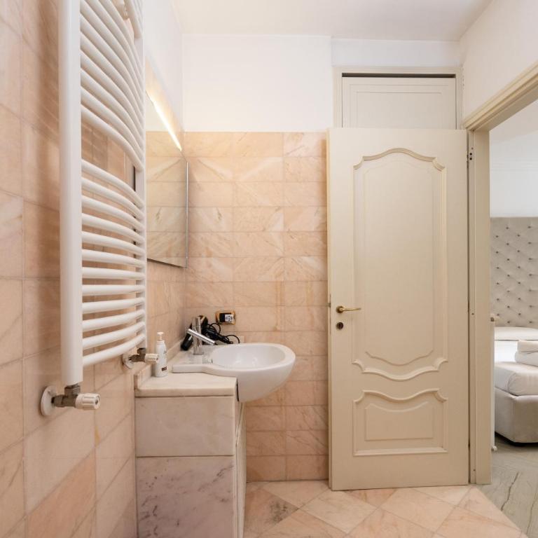 FONTANA DI TREVI HOUSE with Garden - Appartamento con 2 Camere da Letto - 13