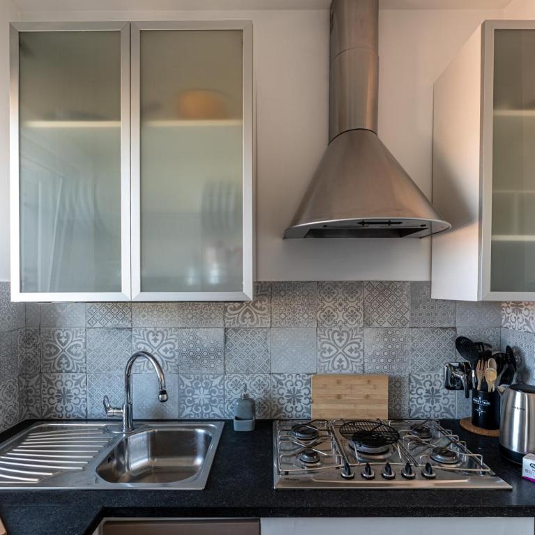Central Apt Parking – by Viva Domus - Appartamento - 10